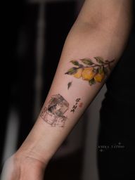 Fell in love with Chinese painting style! 🎨 Looking for clients for bigger projects in this style. Custom sketches included, all at a great price. DM me or drop a + in the comments if interested! ✨🤭 #hamburgtattoo #chinesestyletattoo #hamburgink #chinesepainting #TattooArt