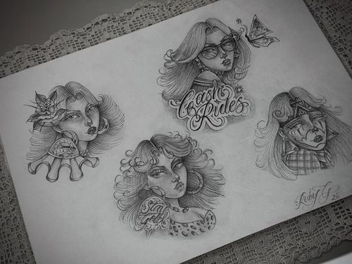 L A D I E S💋 Same pose, different get ups 👠I’m applying for a few conventions this year and pushing myself harder than ever to build a wicked portfolio of work.I’d love to have any of these girl heads in there, so much that I’m offering them at silly low rates. If you wanna know how much we’re talking, DM me- size and placement affects price for sure, but let’s just say you’ll be giving me a fair bit less than what I’d normally quote ya 🤫 👀For Leicester @sacred_corium_tattoo 🏠🩵And Brighton @smbtattoo 🖤🩷coming back in mid Feb!My New Year’s resolution is to tattoo more girl heads, come through and make my January less boring (cause it’s so cold gets dark early and I’ve committed to dry Jan so 🥱)2026 has brought in generous roobs ♠️♥️♣️♦️#girlheadtattoo #finelinetattooflash #chicanotattoo #leicestertattoo #brightontattoo