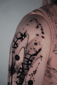 Abstract Shoulder Design