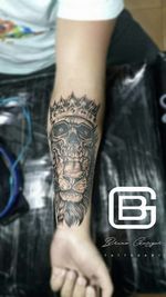 @Gaspar_tattooart  Instagram : @gaspartattooart Fanpag : www.facebook.com.br/gaspartattooart #tattooed #tattooartist #TattoodoApp #tattooartmagazine #tattooart #tatuaje #tatuagem #blackandgreytattoo #Black #white #grey #RJ #brazil 