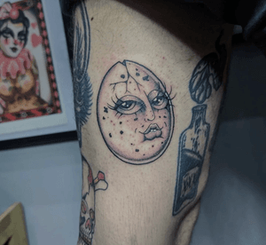 Unique illustrative tattoo featuring an egg with a whimsical face, created by GROWN TATTOOS.
