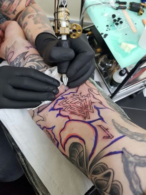 Flash tattoo