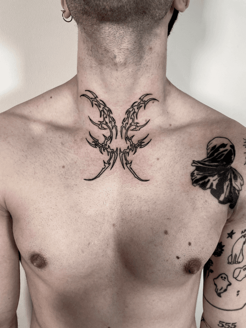 Symmetrical Tribal Wings