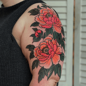 Floral tattoo style