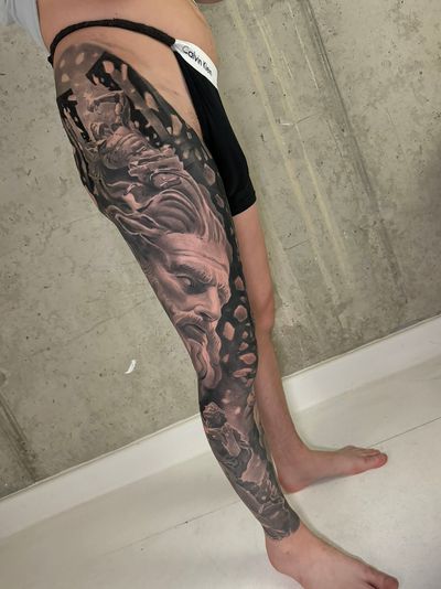 classical sculptures full sleeve leg black and grey surrealistic greek and romans tattoo in progress, best tattoo artist london uk