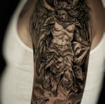 Yes sir, another fresh piece,already healed,Arcangel tattoo,done in two sessions , Books open❣️