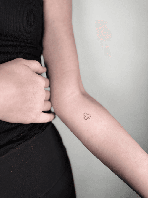 Minimalist Clover Tattoo