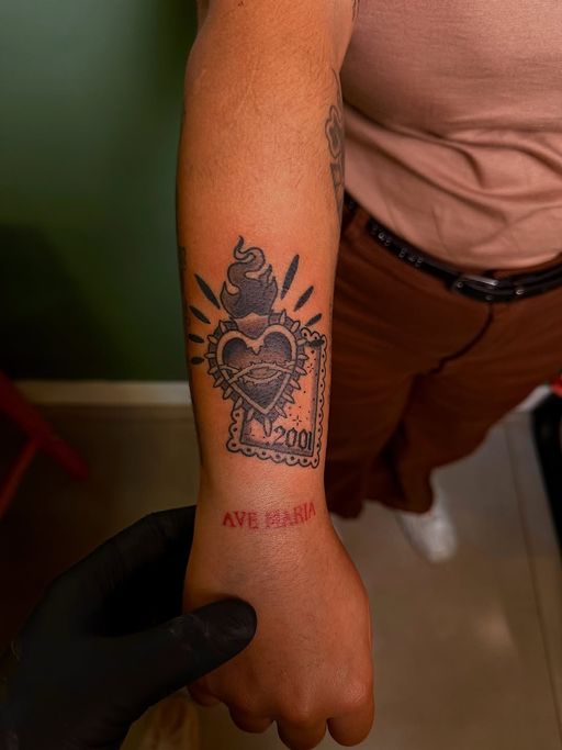 Flash tattoo