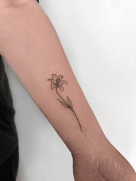 Lily Tattoo