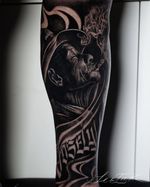 Saber en envejecer es la mayor de las sabidurías ✨ @agoratattooink Knowing how to grow old is the greatest of wisdom✨ ..@jconly_official @alcorcontattoosupplies @lt.tattooequipment @vicecolors_official @vegatattoosupplies @protonstencillatam @tattooproton ..#leoinktattoos #leotattoos #agoratattoo #tatuadorarealismo #tattooartistwoman #vejeztattoos #viejoconpuro #tattoosmadrid #moratalaztattoo