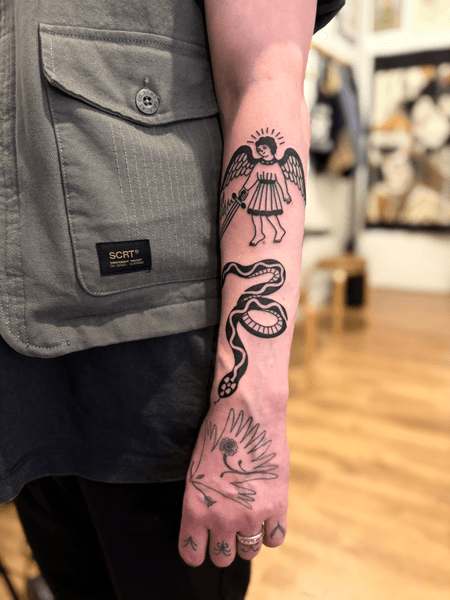Flash tattoo