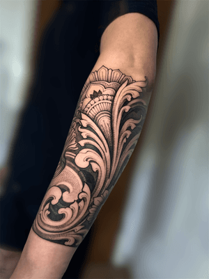 Ornamental tattoo style