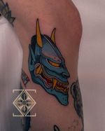 My part of a trade with @annirichtertattoo ✨ I love doing hannyas, small or big! This one was a bit different because I hardly ever use blue but I‘m happy about the decision! (Actually it was Anni‘s idea to use blue 😎) • I‘m booking September/October at the moment, send me your ideas via mail to znidonistattoo@gmail.com It might take a while until I can answer all messages because I‘m guesting in Klagenfurt at the moment, please be a little patient with me 🌞 • #neotradhannya #hannya #hannyatattoo #neojapanesetattoo #neotraditionaltattoo #irezumicollective #tattoovienna #viennatattoo #znidonis