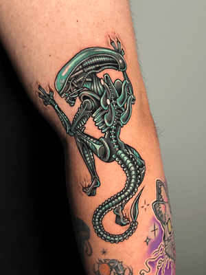 xenomorph #neotraditional #colorful #colortattoo