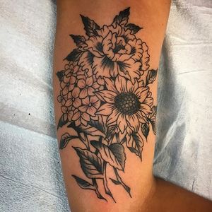 Floral tattoo by zachzahn 