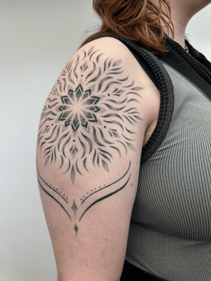 Tattoo by NOKA tattoo