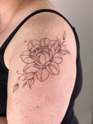 Floral tattoo style