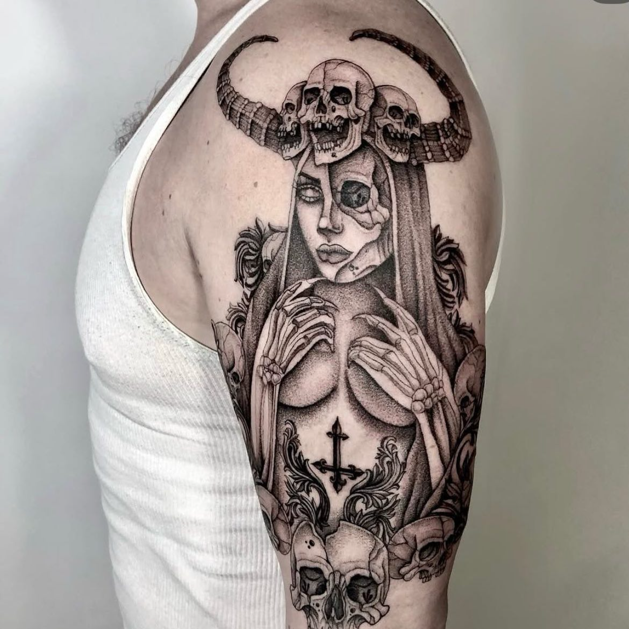 Gothic Woman with Skulls • Tattoodo