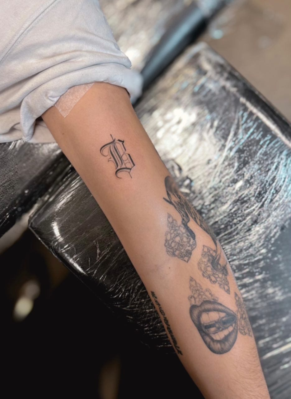 Letter B Tattoo • Tattoodo, image size:935x1280