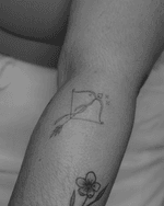 Minimalist Bow and Arrow