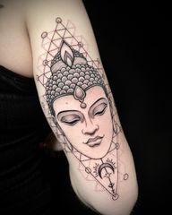 NEW BUDDHA #buddha #buddhatattoo #geometricalbuddha #geometricaltattoo #triangle #triangletattoo #trianglebuddhatattoo #geometrytattoo #geometrybuddha #blackwork #blackworktattoo #wipeshading #wipeshadingtattoo #dotwork #dotworktattoo #buddism #buddhism #buddhist #buddhisttattoo #londonink #londontattoo #londonart #sunskin #sunskintattoo #smallv #smallvtattoo #moon #moontattoo #sasa_salva_tore
