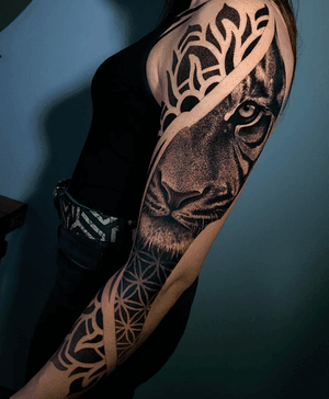 Blackwork tattoo style