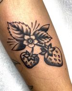Strawberries 🖤