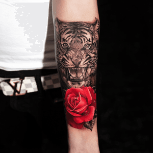 Realism tattoo style