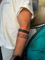 Geometric Armband