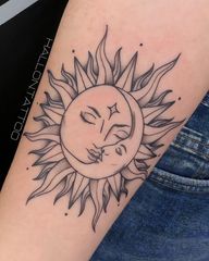 Um pouco ausente com as postagens, mas aos pouquinhos estamos aí família! Um turbilhão de mudanças em meus projetos! Mas as tattoos não podem parar! 😮💨 Pra um dia cinzento, postando aqui esse sol pra animar 😜 Orçamentos 47989159469 #balneáriocamboriu #balneariocamboriú #balneariocamboriu #balneáriocamboriú #BALNEARIOCAMBORIU #BALNEARIOCAMBORIUSC #balneariocamboriusc #balneariocamburiu #balneariocamboriubeach #santacatarina #BC #bc #santacatarina #camboriu #camboriú #itapema #itajaí #itajai #kallon #kallontattoo #tattoo #tatuagem #tattoos #kallontattoostudio #bctattoos #tattoosbc #suntattoo #tattoosun #soltattoo #tattoosol