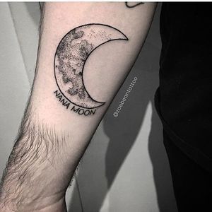 Crescent moon by resident artist Zoe Bean (IG: zoebeantattoo) #8ofswordstattoo #crescentmoon #moon #blackwork #dotwork