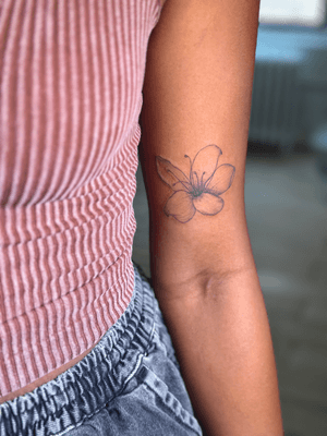 Floral tattoo style