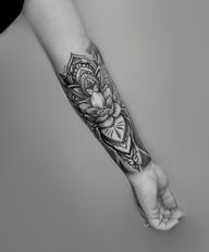 Lotus mandala #tattoonyc #nyctattoo #brooklyntattoo #tattoobrooklyn #darkartist