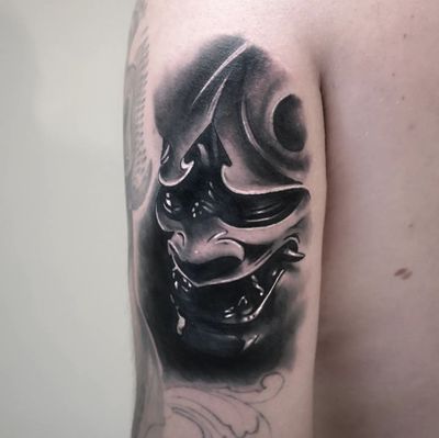 Hannya mask