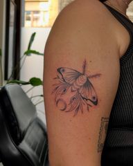 Köszi, hogy jöttél megint! 🦋🖤@_k.a.t.a._ ...#mothtattoo #armtattoo #customtattoo #budapesttattoo @fine_heart_custom_ink
