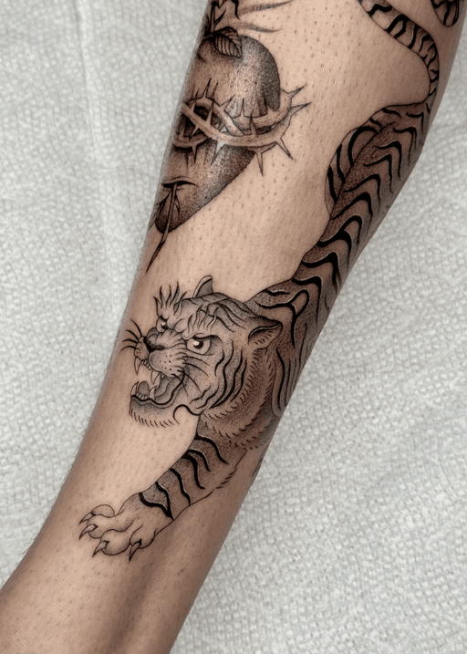 Flash tattoo