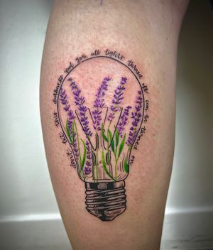 Lavender bulb #floral #colour #fineline