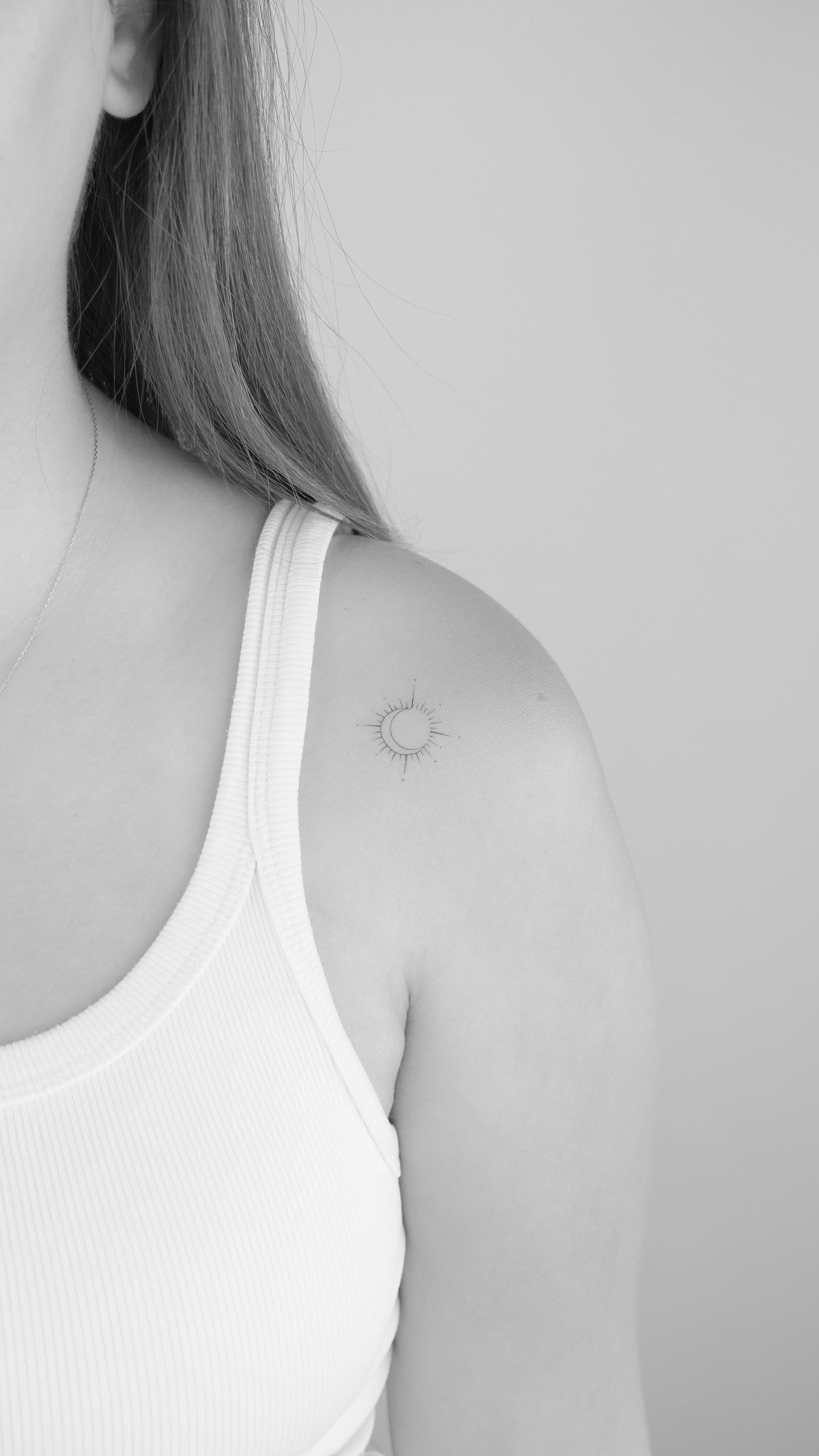 ornamental shoulder tattoo