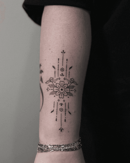 Flash tattoo