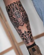 • football x micro mosaic • . . . #tattoo #tattooinspiration #tattooideas #tribaltattoo #micromosaic #ornamentaltattoo #freshink