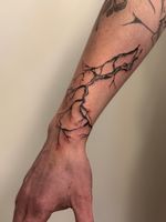 Neotribal Branching Arm Tattoo