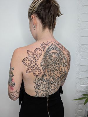 Ornamental tattoo style