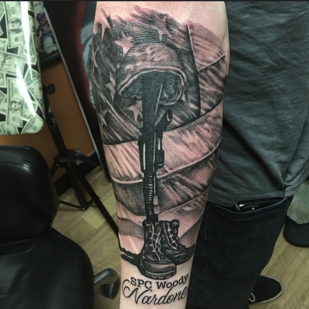 Iron Brush Tattoo and Body Piercing  A Battlefield Cross tattoo by Nate  Deal naterdeal  To schedule a consultation call 4024745151 Walkin  artists are available everyday for tattoos palmsized or smaller