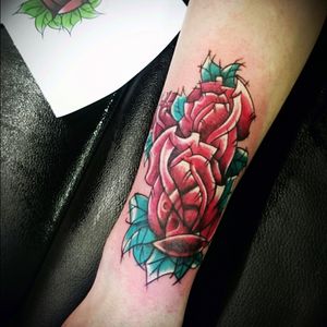 Sketchy roses cover up.