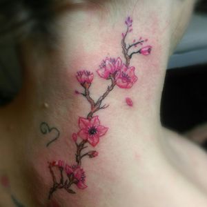 #flowers#tree#colour##woman#feminin#bishoprotary#Intenz#Tattoo Studio#Steglitz#Germany#Welcome