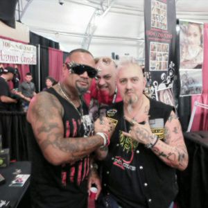 Me, Al Fliction & Dr Blasphemy, Carl Murray at the Gathering of the Giants Tattoo Convention a few weeks ago!!!
