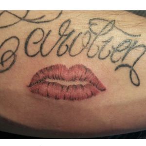 Another kiss done my me! Lettering not mine