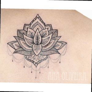 #lotus #dotwork #pontilhismo #pontillism #fineline