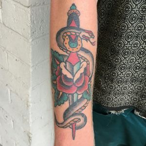 #healed for tattoos email anthonyxpimentel@gmail.com #traditional #traditionaltattoo #snake #dagger #rose #yucaipa #redlands #riverside #californiastreettattoo