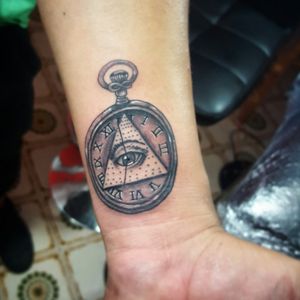 #rafa-Tattoo #piramid #blackandgrey